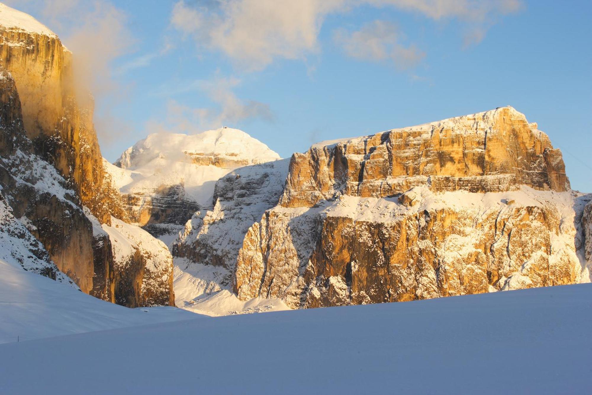 Col Di Lana 2* Canazei